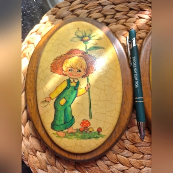 Vintage Oval Wall Plaques with Child Illustrations Cottagecore, Farmhouse Style - Picture 2 of 6